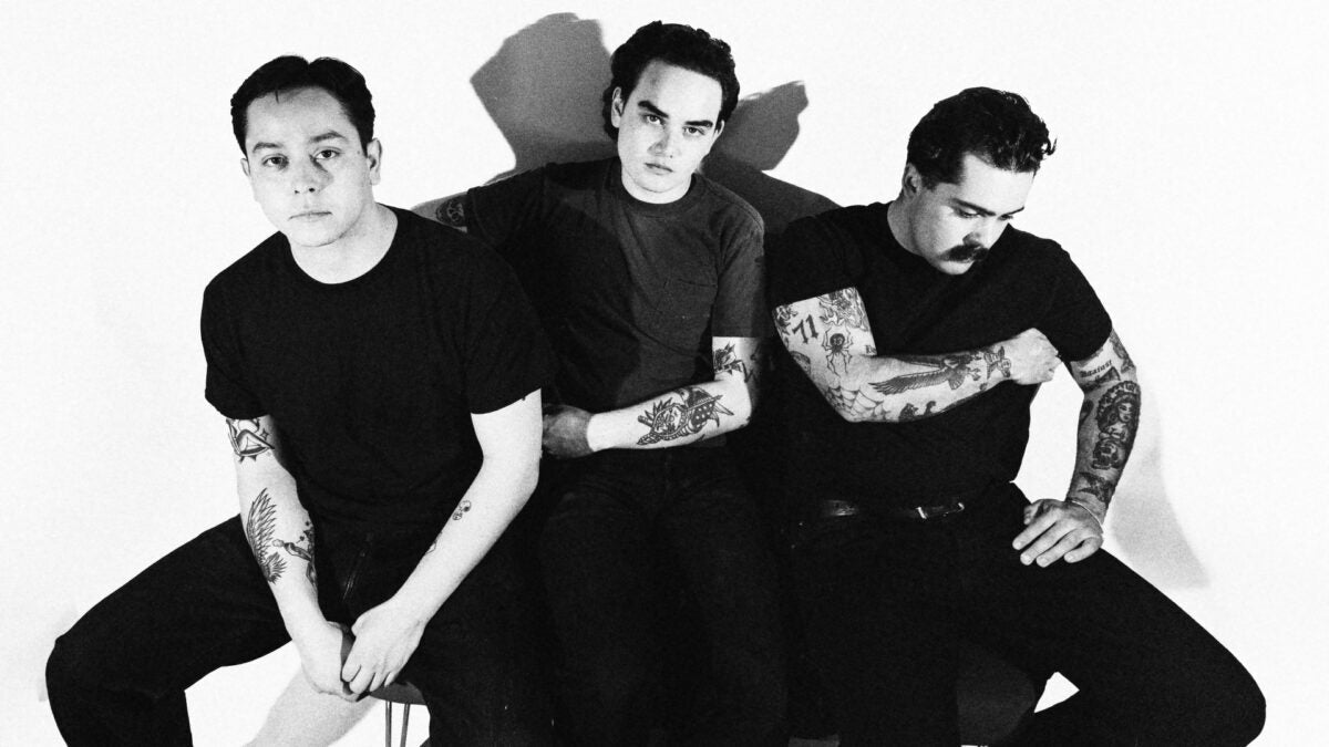 KNUMEARS In-Store Performance!