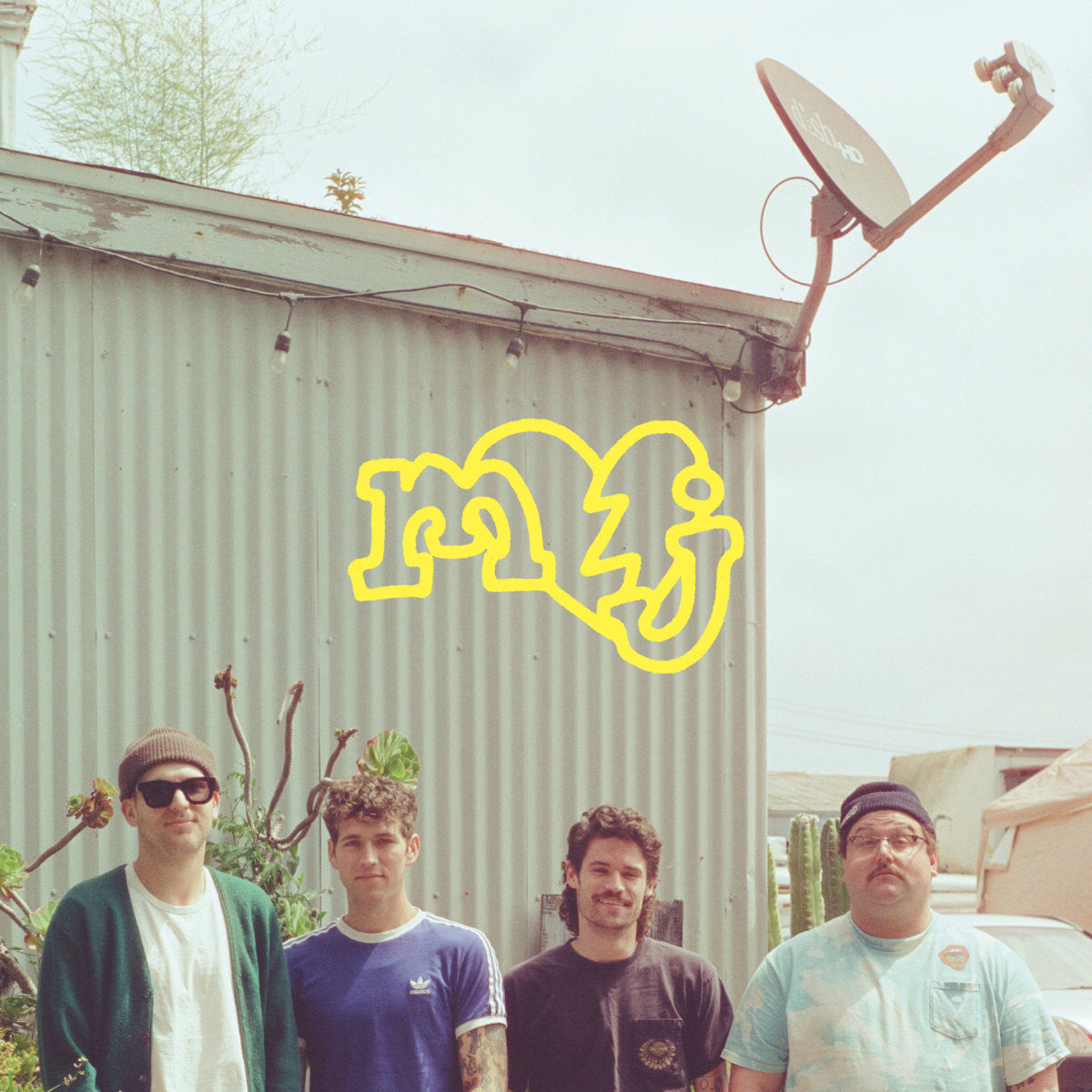 MOM JEANS - BEAR MARKET