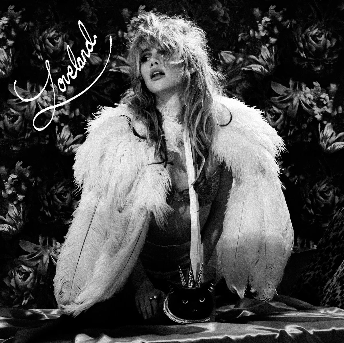 SUKI WATERHOUSE - LOVELAND