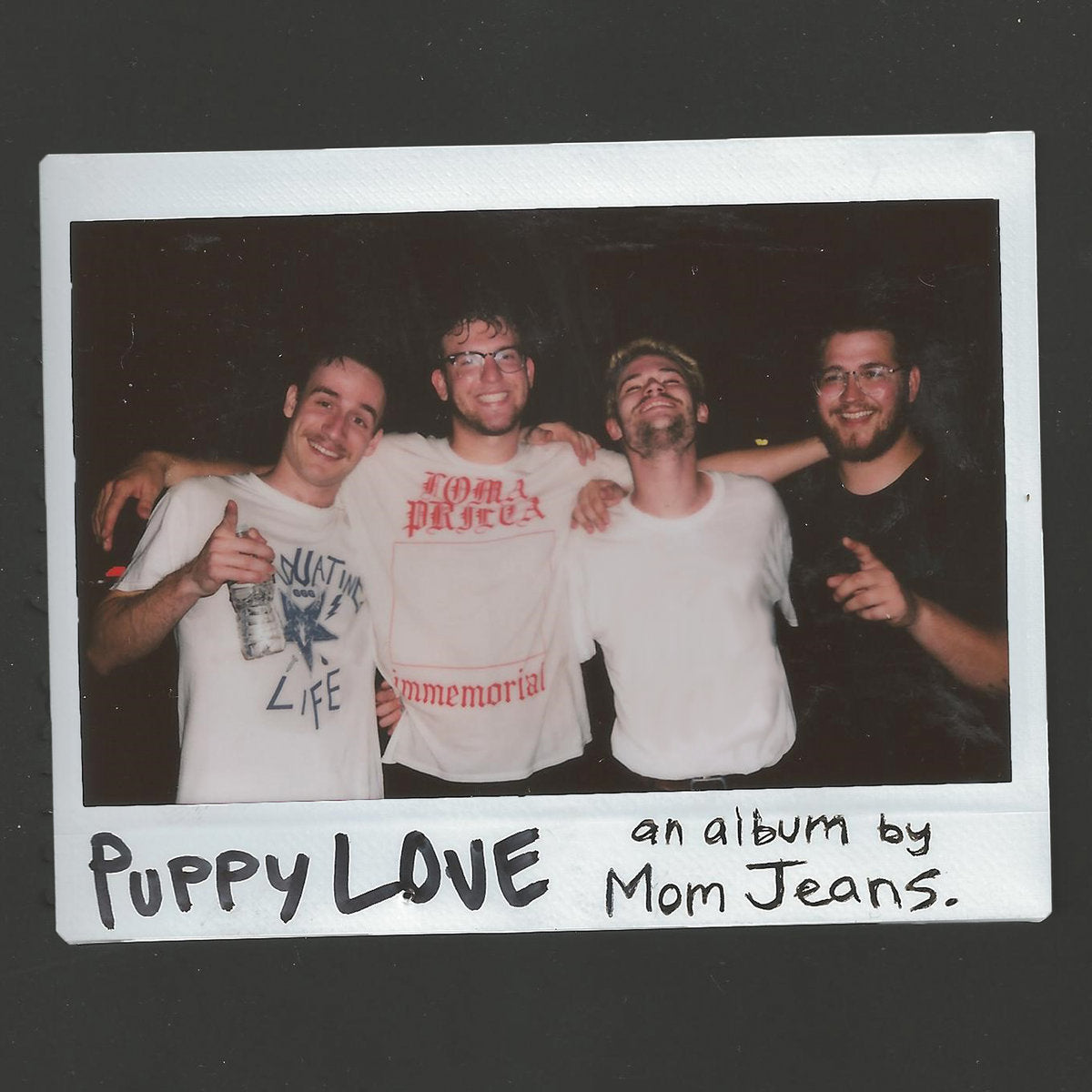 MOM JEANS - PUPPY LOVE