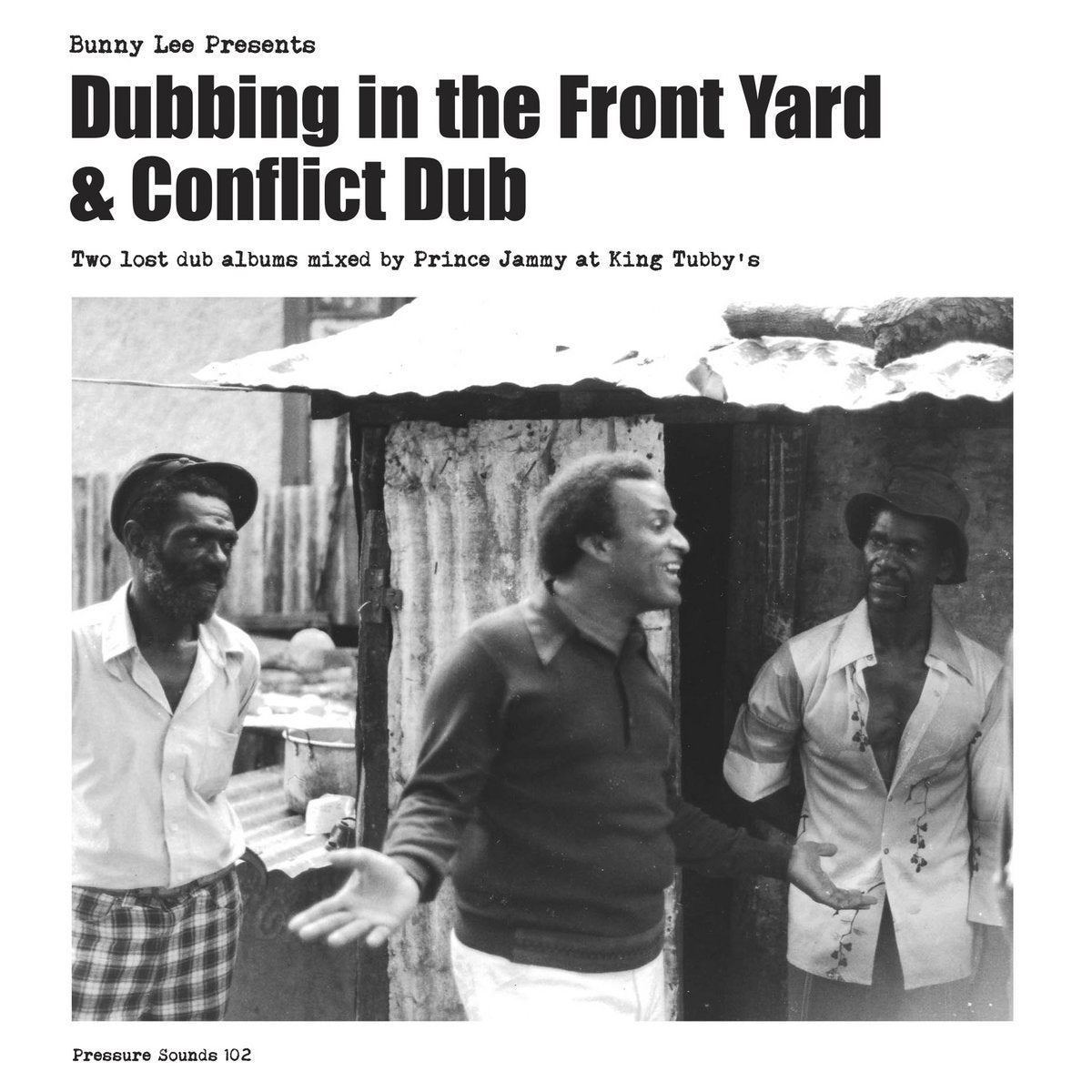 BUNNY LEE PRESENTS - DUBBING IN THE FRONT YARD Vinyl 2xLP